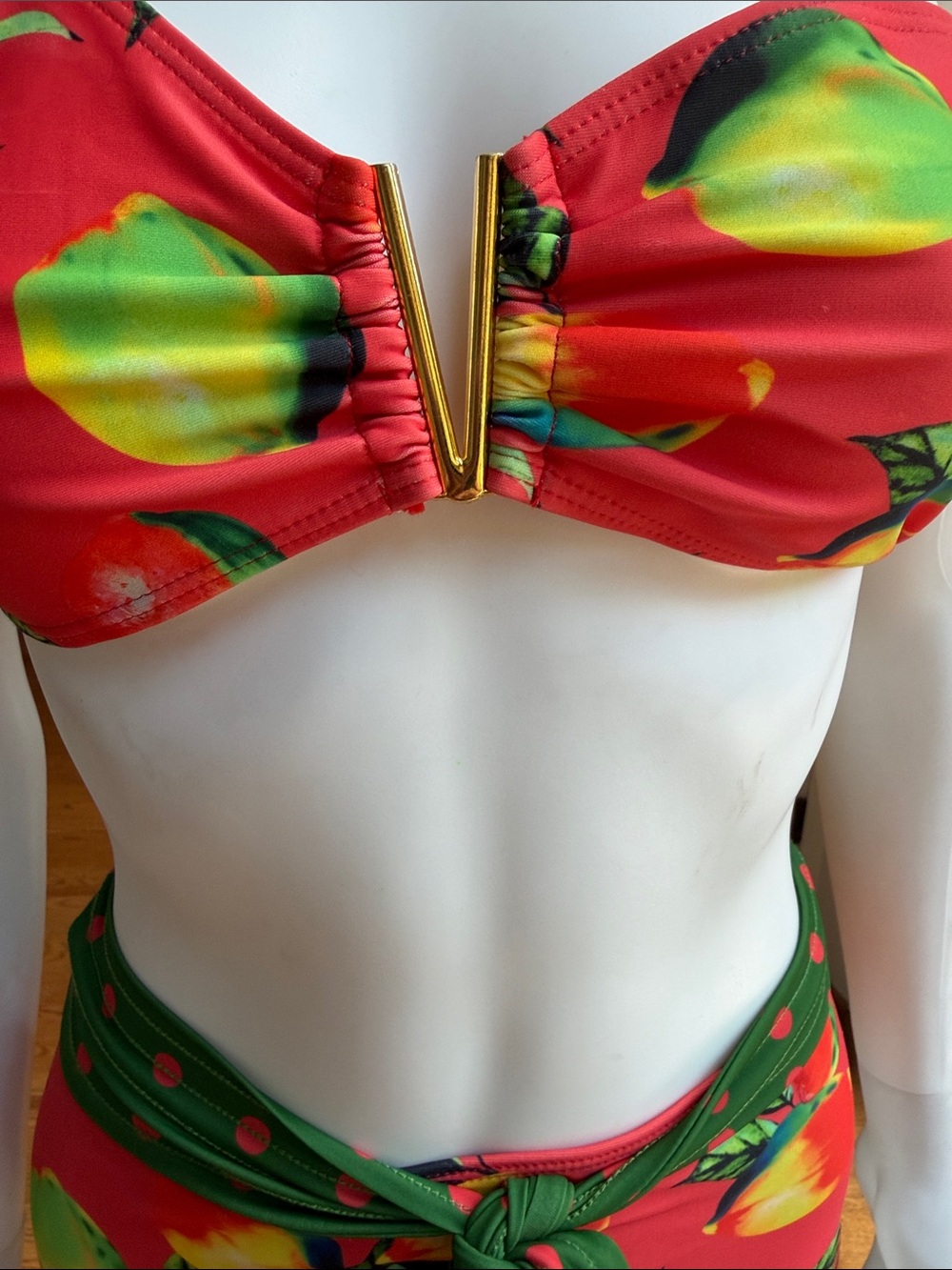 Source Unknown Red and Green One-Shoulder High-Waist Bikini Set - Picture 4 of 12
